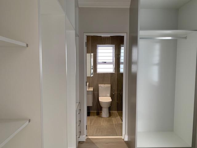 To Let 3 Bedroom Property for Rent in Pinehurst Western Cape
